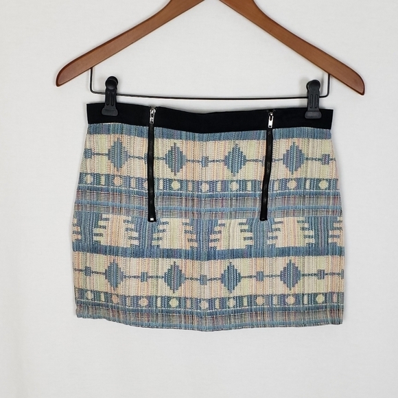 Double Zero Dresses & Skirts - Double Zero Woven Mini Skirt Size S